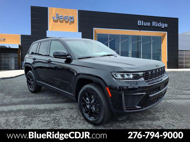 2026 Jeep Grand Cherokee GRAND CHEROKEE LAREDO ALTITUDE 4X4 2026 Jeep Grand Cherokee GRAND CHEROKEE LAREDO ALTITUDE 4X4