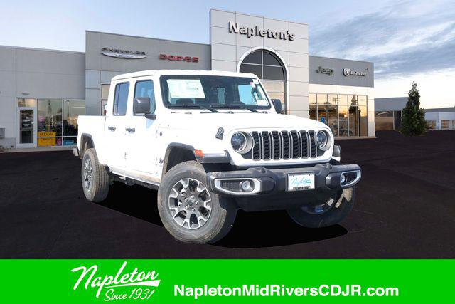 2026 Jeep Gladiator GLADIATOR SAHARA 4X4