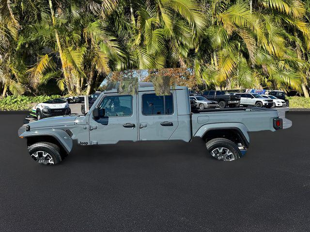 2026 Jeep Gladiator GLADIATOR SAHARA 4X4
