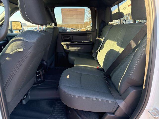 2026 Ram 2500 Warlock Crew Cab 4x4 6'4" Box