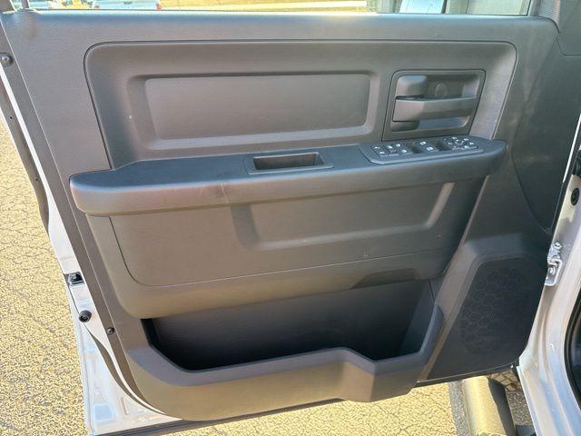 2026 Ram 2500 Warlock Crew Cab 4x4 6'4" Box