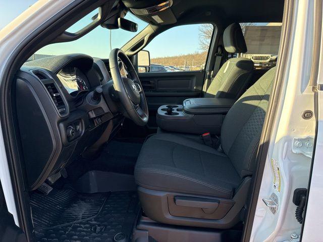 2026 Ram 2500 Warlock Crew Cab 4x4 6'4" Box