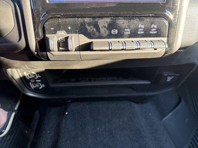2026 Ram 2500 Warlock Crew Cab 4x4 6'4" Box