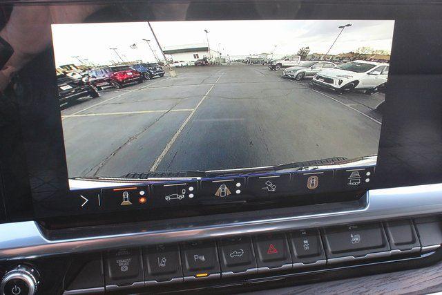 2026 GMC Sierra 2500HD Crew Cab, Standard Bed, SLT, 4WD