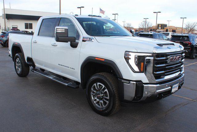 2026 GMC Sierra 2500HD Crew Cab, Standard Bed, SLT, 4WD