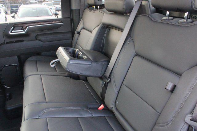 2026 GMC Sierra 2500HD Crew Cab, Standard Bed, SLT, 4WD