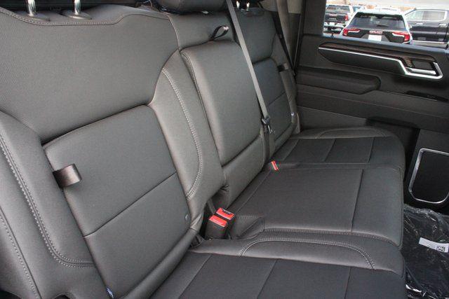 2026 GMC Sierra 2500HD Crew Cab, Standard Bed, SLT, 4WD