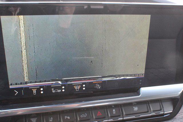 2026 GMC Sierra 2500HD Crew Cab, Standard Bed, SLT, 4WD