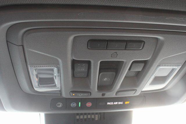 2026 GMC Sierra 2500HD Crew Cab, Standard Bed, SLT, 4WD