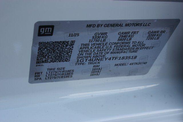 2026 GMC Sierra 2500HD Crew Cab, Standard Bed, SLT, 4WD