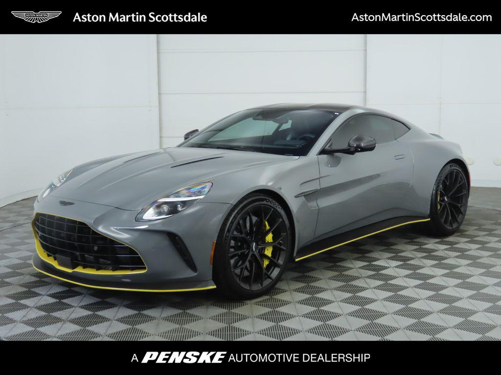 2025 Aston Martin Vantage Base's photo