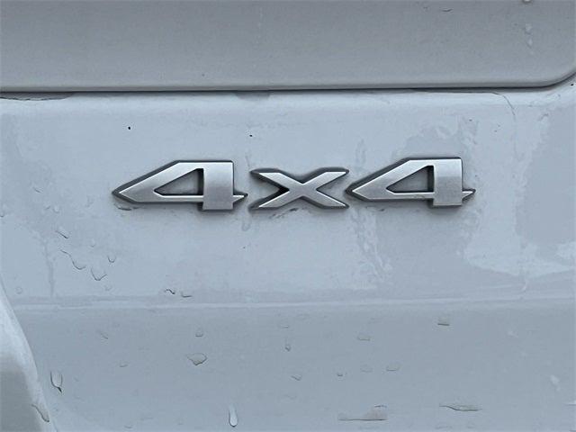 2024 Jeep Grand Cherokee Laredo 4x4