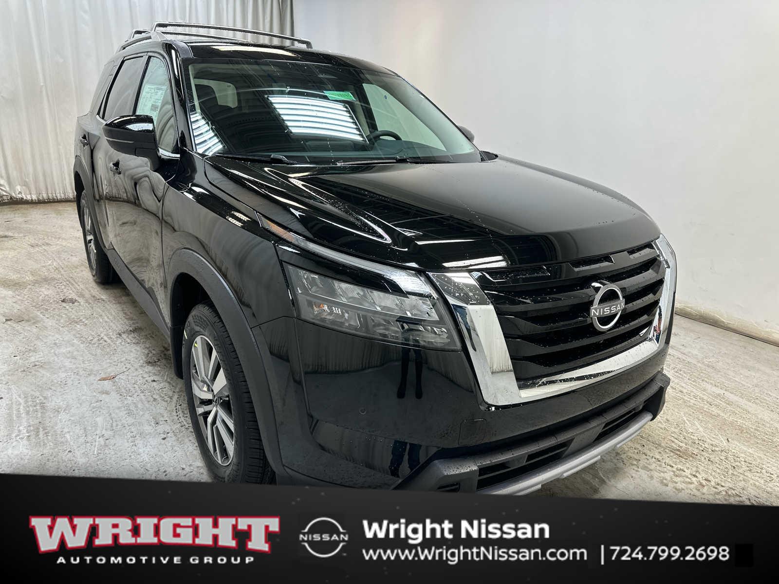 2025 Nissan Pathfinder SL's photo