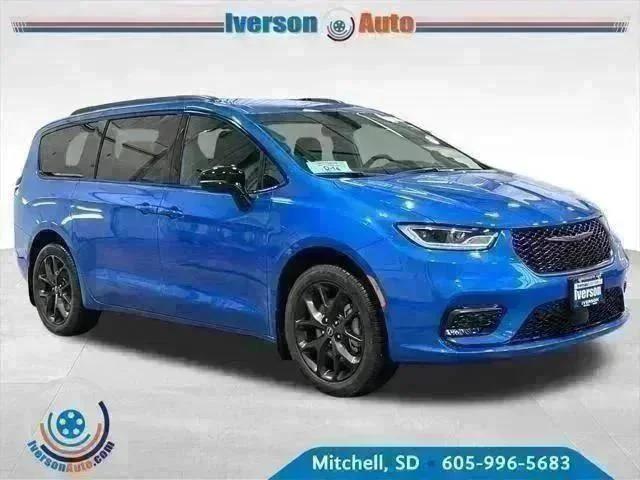 2026 Chrysler Pacifica PACIFICA SELECT AWD 2026 Chrysler Pacifica PACIFICA SELECT AWD