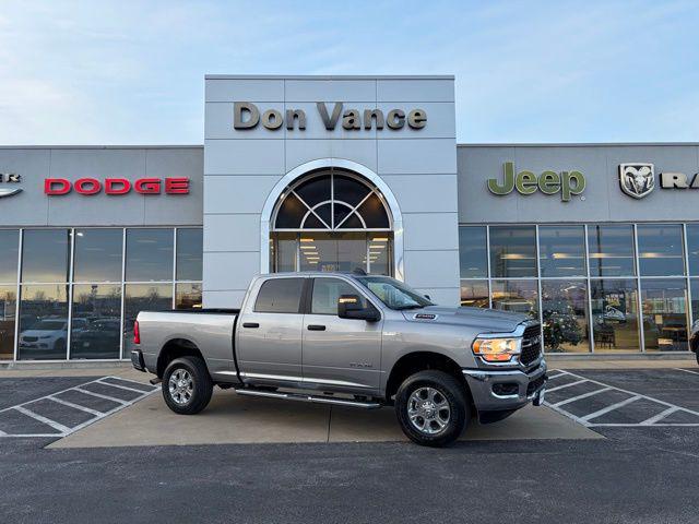 2024 RAM 2500 Big Horn Crew Cab 4x4 64 Box 2024 RAM 2500 Big Horn Crew Cab 4x4 64 Box