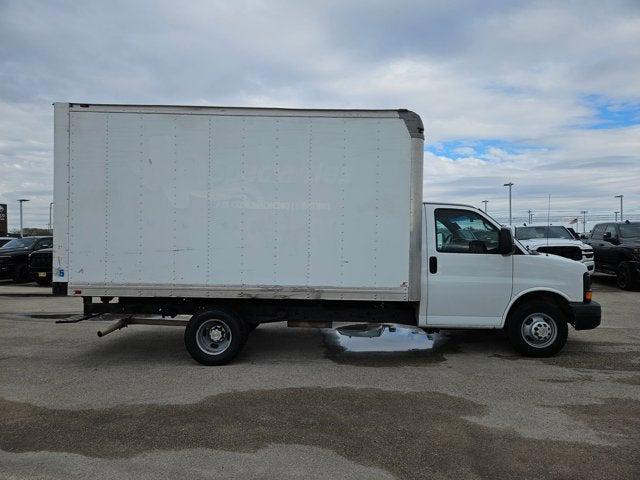 2015 Chevrolet Express Cutaway 3500