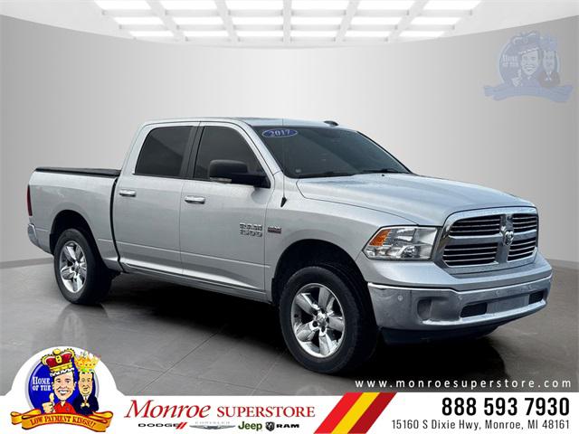 2017 RAM 1500 Big Horn Crew Cab 4x4 57 Box