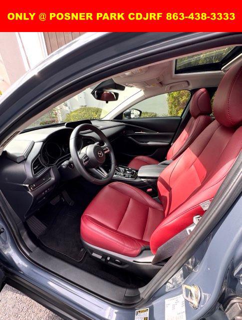 2022 Mazda CX-30 Carbon Edition 2022 Mazda CX-30 Carbon Edition