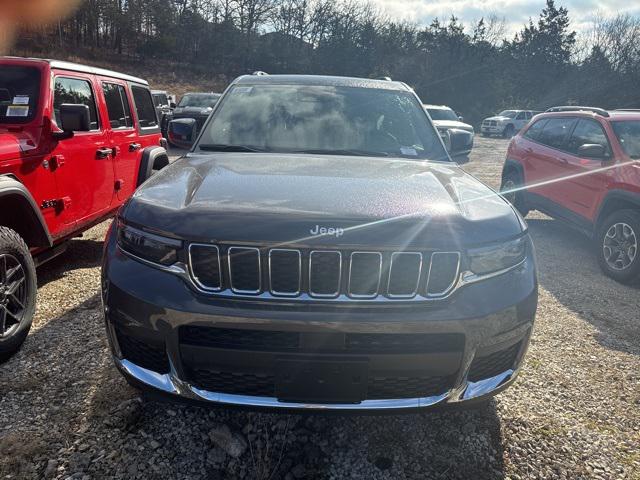 2025 Jeep Grand Cherokee GRAND CHEROKEE L LAREDO X 4X4 2025 Jeep Grand Cherokee GRAND CHEROKEE L LAREDO X 4X4