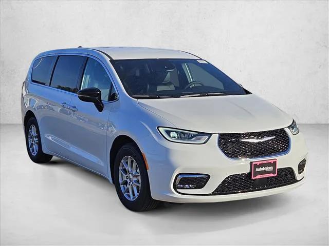 2025 Chrysler Pacifica PACIFICA SELECT