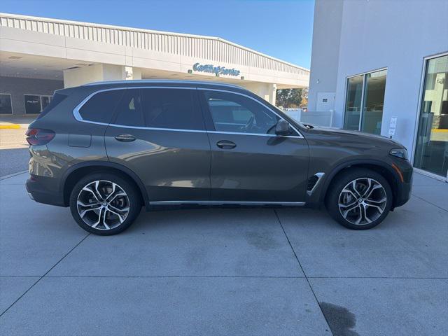 2025 BMW X5 xDrive40i 2025 BMW X5 xDrive40i