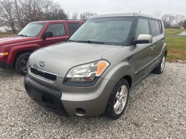 2011 Kia Soul +