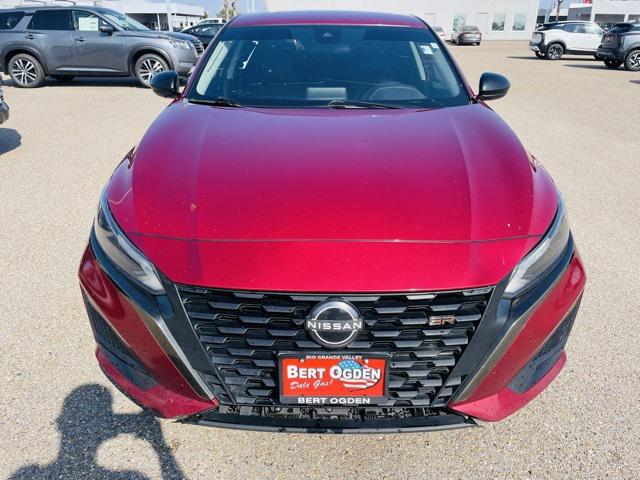 2023 Nissan Altima SR FWD