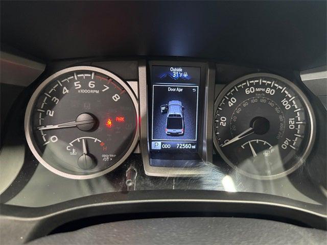 2017 Toyota Tacoma SR5 V6 2017 Toyota Tacoma SR5 V6