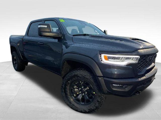 2026 RAM Ram 1500 RAM 1500 RHO CREW CAB 4X4 57 BOX