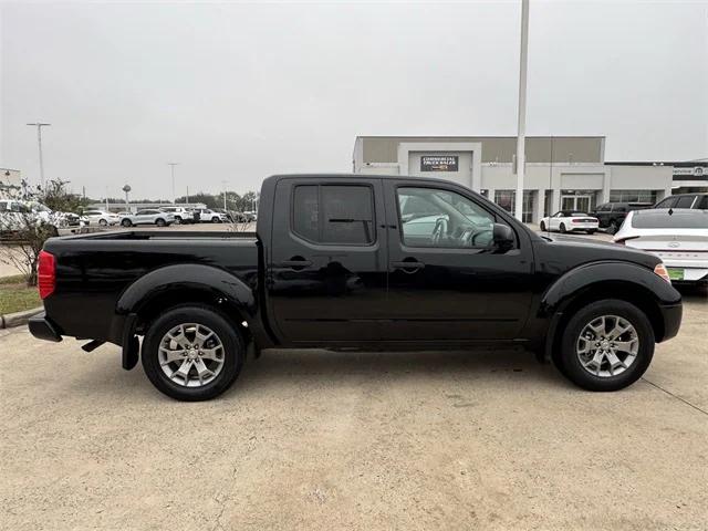 2021 Nissan Frontier Crew Cab SV 4x2