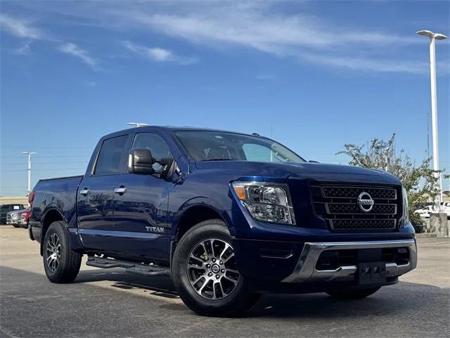 2021 Nissan TITAN Crew Cab SV 4x4 2021 Nissan TITAN Crew Cab SV 4x4