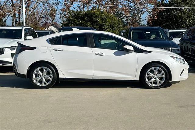 2017 Chevrolet Volt Premier 2017 Chevrolet Volt Premier