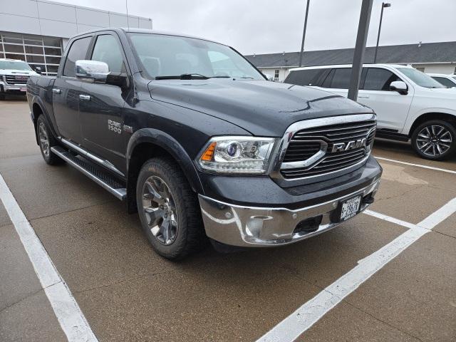 2017 RAM 1500 Limited Crew Cab 4x4 57 Box 2017 RAM 1500 Limited Crew Cab 4x4 57 Box