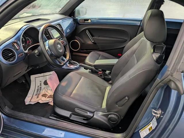 2019 Volkswagen Beetle 2.0T SE 2019 Volkswagen Beetle 2.0T SE