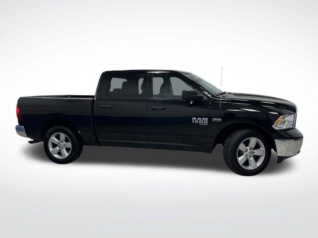 2022 RAM 1500 Classic SLT 2022 RAM 1500 Classic SLT