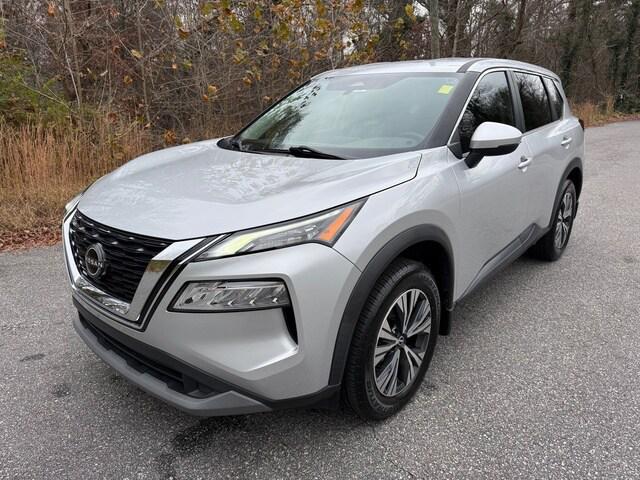 2022 Nissan Rogue SV FWD