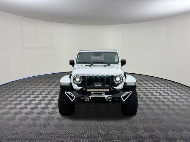 2024 Jeep Gladiator Sport S