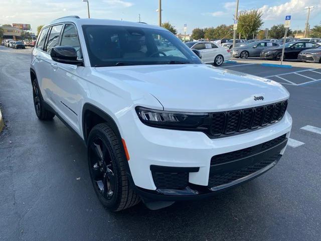 2023 Jeep Grand Cherokee L Altitude 4x2 2023 Jeep Grand Cherokee L Altitude 4x2