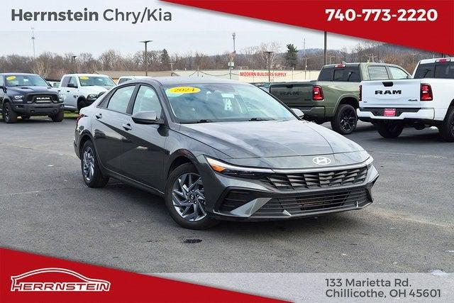 2024 Hyundai Elantra SEL 2024 Hyundai Elantra SEL