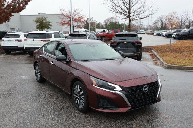 2024 Nissan Altima SV FWD
