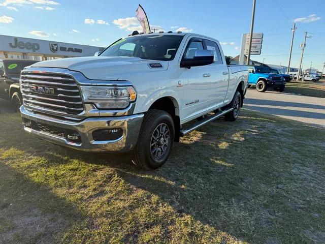 2019 RAM 2500 Longhorn Crew Cab 4x4 64 Box