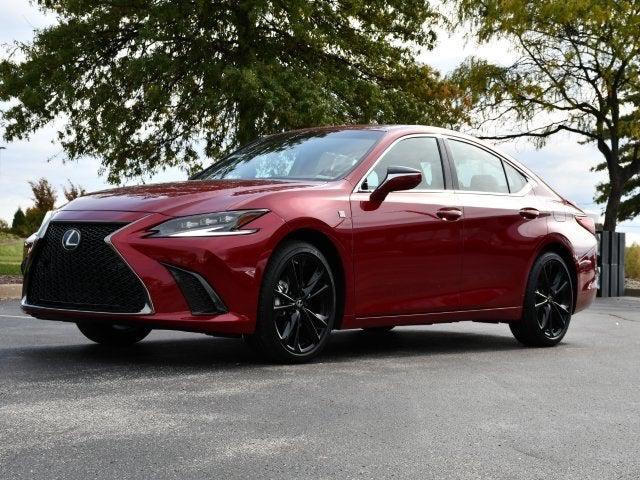 2025 Lexus ES 300h F SPORT Design