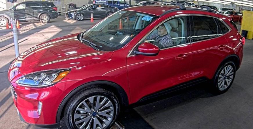 2022 Ford Escape Titanium 2022 Ford Escape Titanium