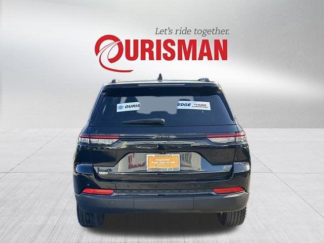 2024 Jeep Grand Cherokee Altitude 4x4 2024 Jeep Grand Cherokee Altitude 4x4