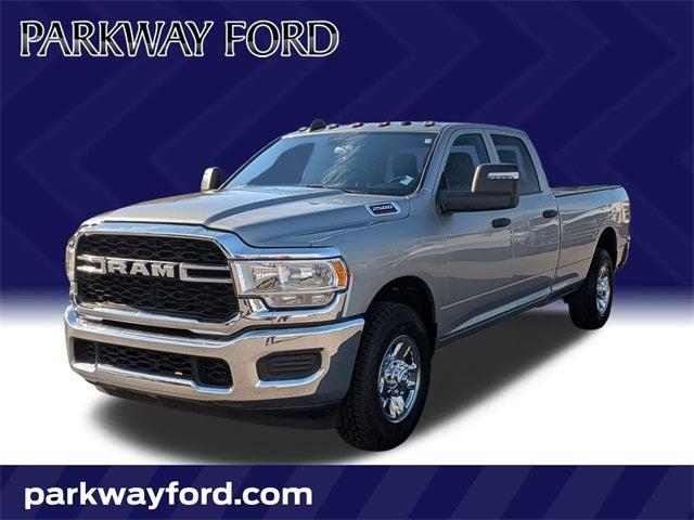 2024 RAM 2500 Tradesman Crew Cab 4x2 8 Box