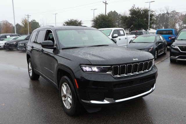 2023 Jeep Grand Cherokee L Laredo 4x4 2023 Jeep Grand Cherokee L Laredo 4x4