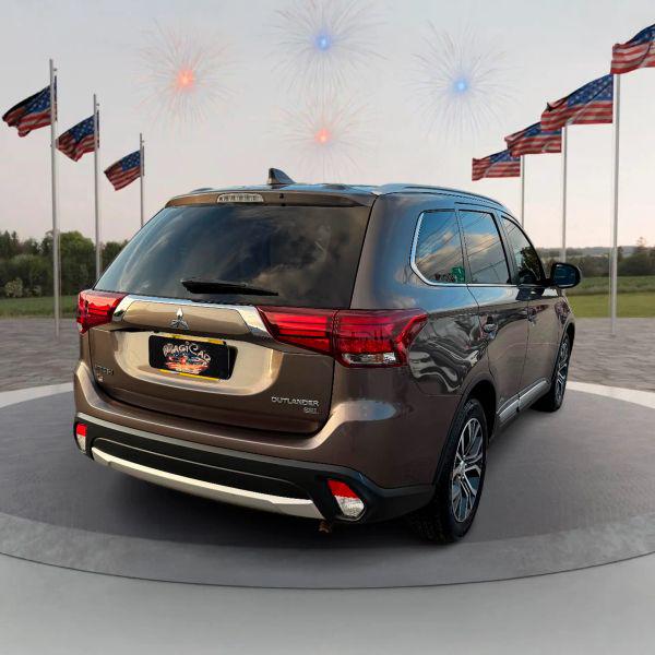 2018 Mitsubishi Outlander SEL