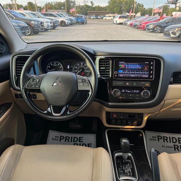 2018 Mitsubishi Outlander SEL