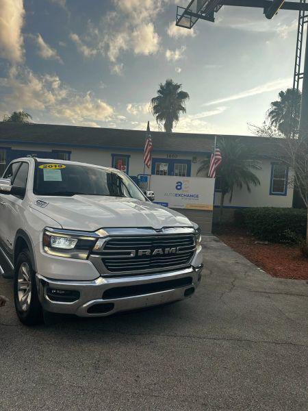 2019 Ram 1500 Laramie Crew Cab 4x2 5'7" Box