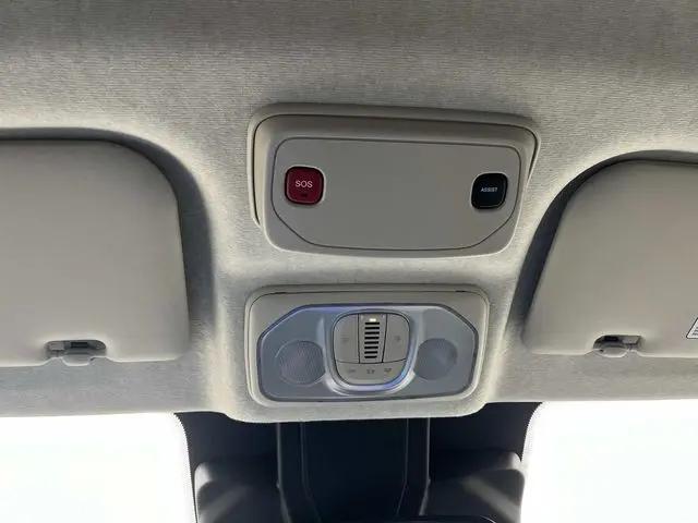 2025 Ram ProMaster Cargo Van Tradesman Low Roof 118" WB w/Pass Seat